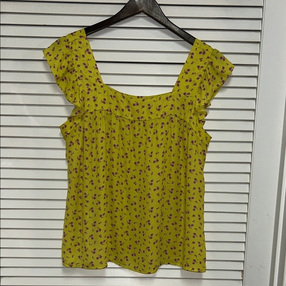 Pleione Tops - Floral Chartreuse flowy women’s top with pink flowers